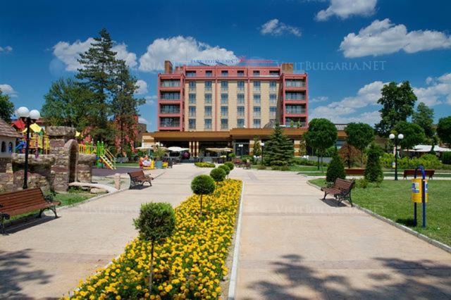 Park Hotel Romantica Svilengrad Exterior photo